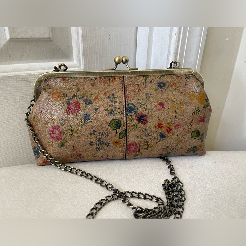 Patricia Nash Beige Floral Kiss-lock Clutch with Brass Chain NWOT - Picture 8 of 8